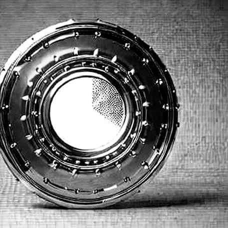 Iran khóa chặt eo biển? Phân tích kỹ thuật về rủi ro địa chính trị và sự sống còn của crypto Iran khóa chặt eo biển? Phân tích kỹ thuật về rủi ro địa chính trị và sự sống còn của crypto